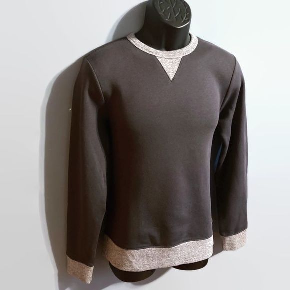 Old Navy Men’s Gray/Silver Long Sleeve Crewneck Sweater - Picture 2 of 7